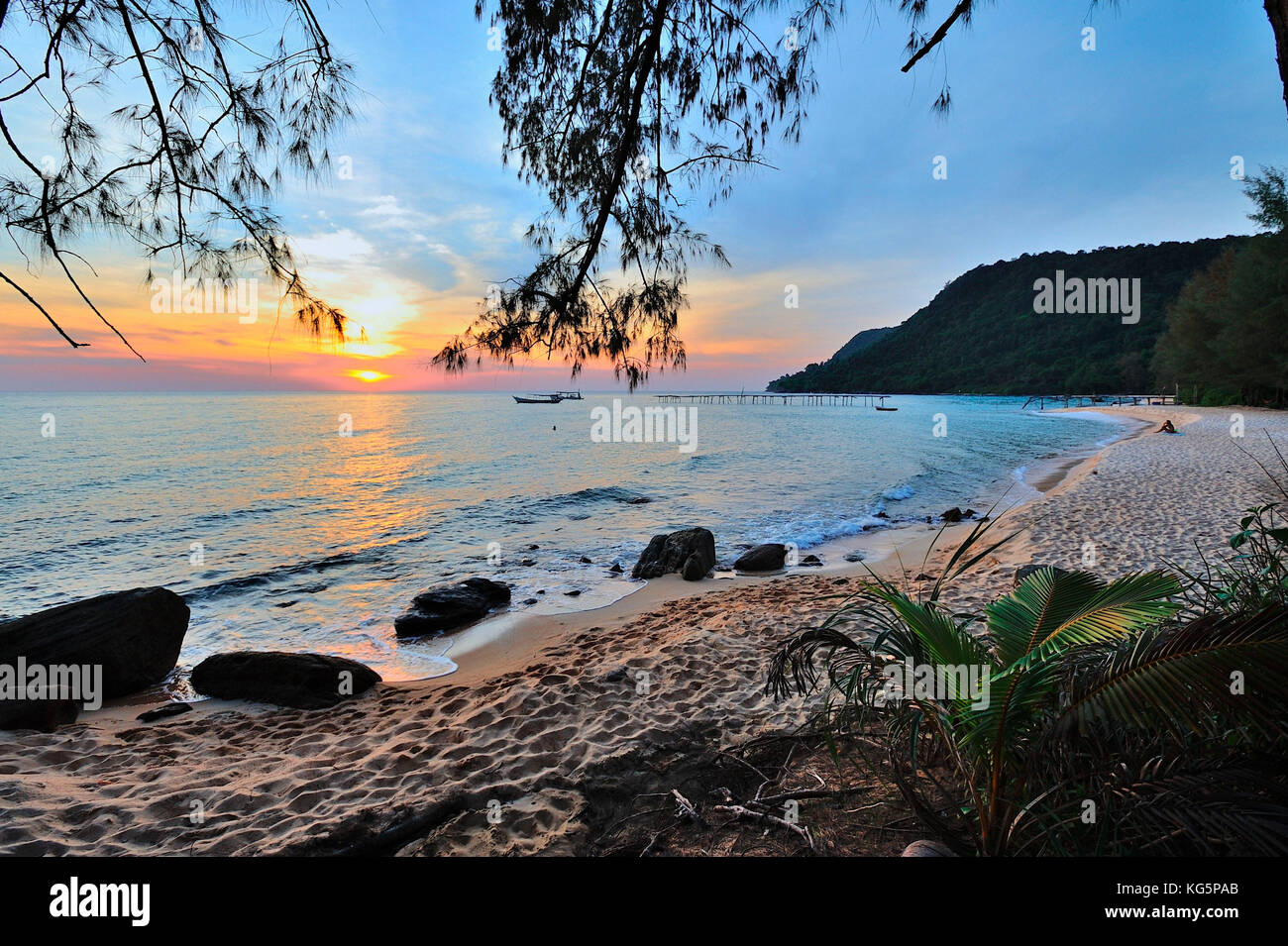 Le Cambodge, Sihanoukville, l'île de Koh rong samloem, sunset beach Banque D'Images