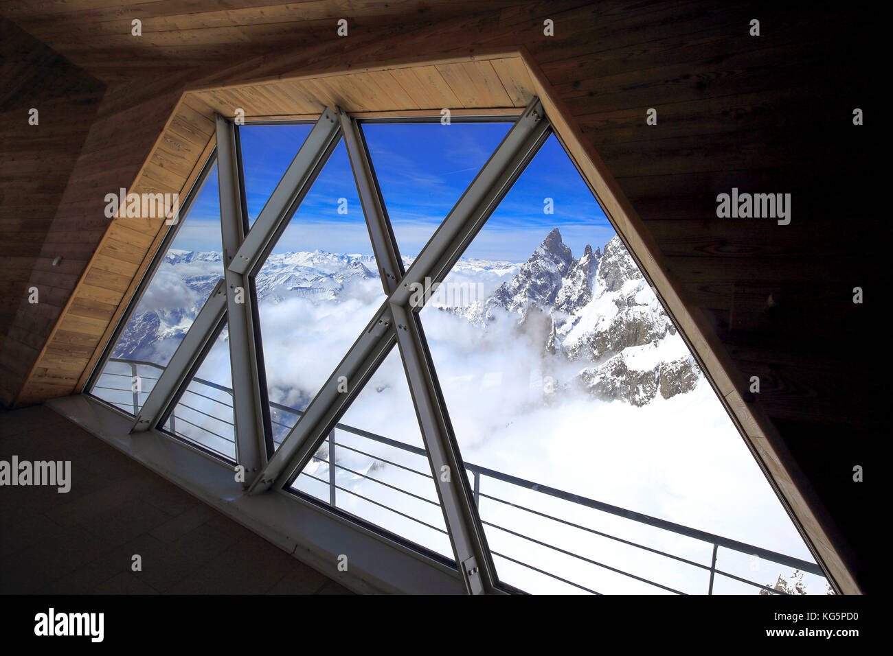 Sky Way station, Mont Blanc, Courmayeur, village du district d'Aoste, Val d'aoste, Italie Banque D'Images