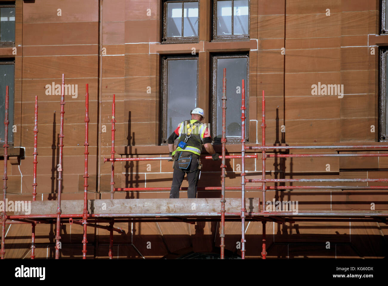 La gare Queen Street Glasgow rénovation échafaudages scaffolders casques de travailleurs Banque D'Images