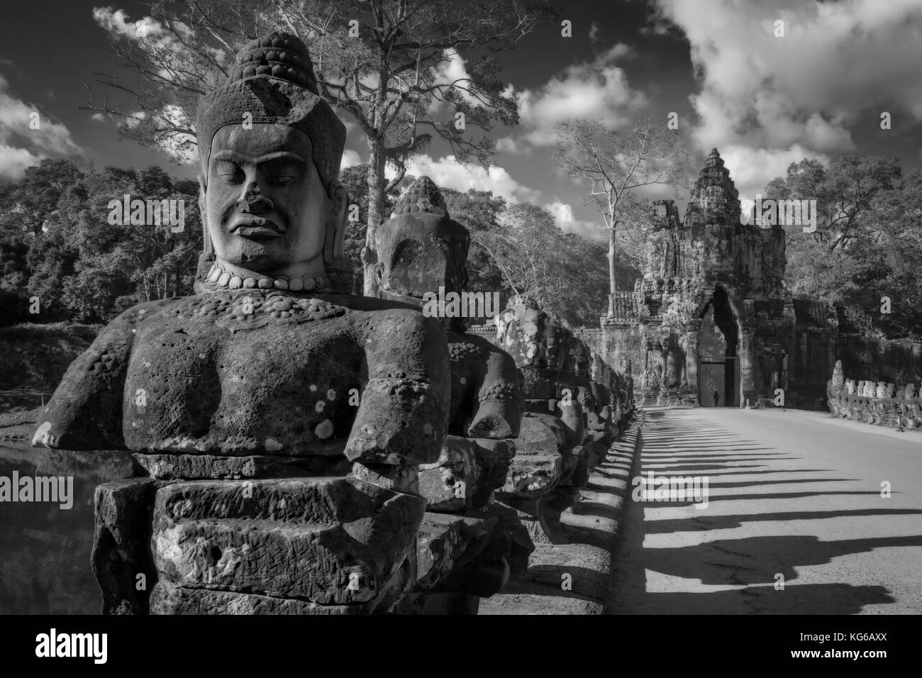La Porte Sud d'Angkor Thom, au Cambodge Banque D'Images