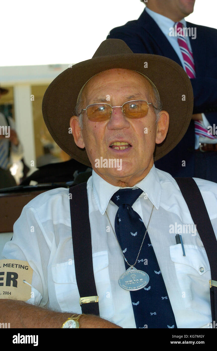 Sir Stirling Moss, pilote de voiture de course dans les années 50 et au début des années 60, Festival of Speed, Goodwood, Sussex, Angleterre, Royaume-Uni 2004 Banque D'Images