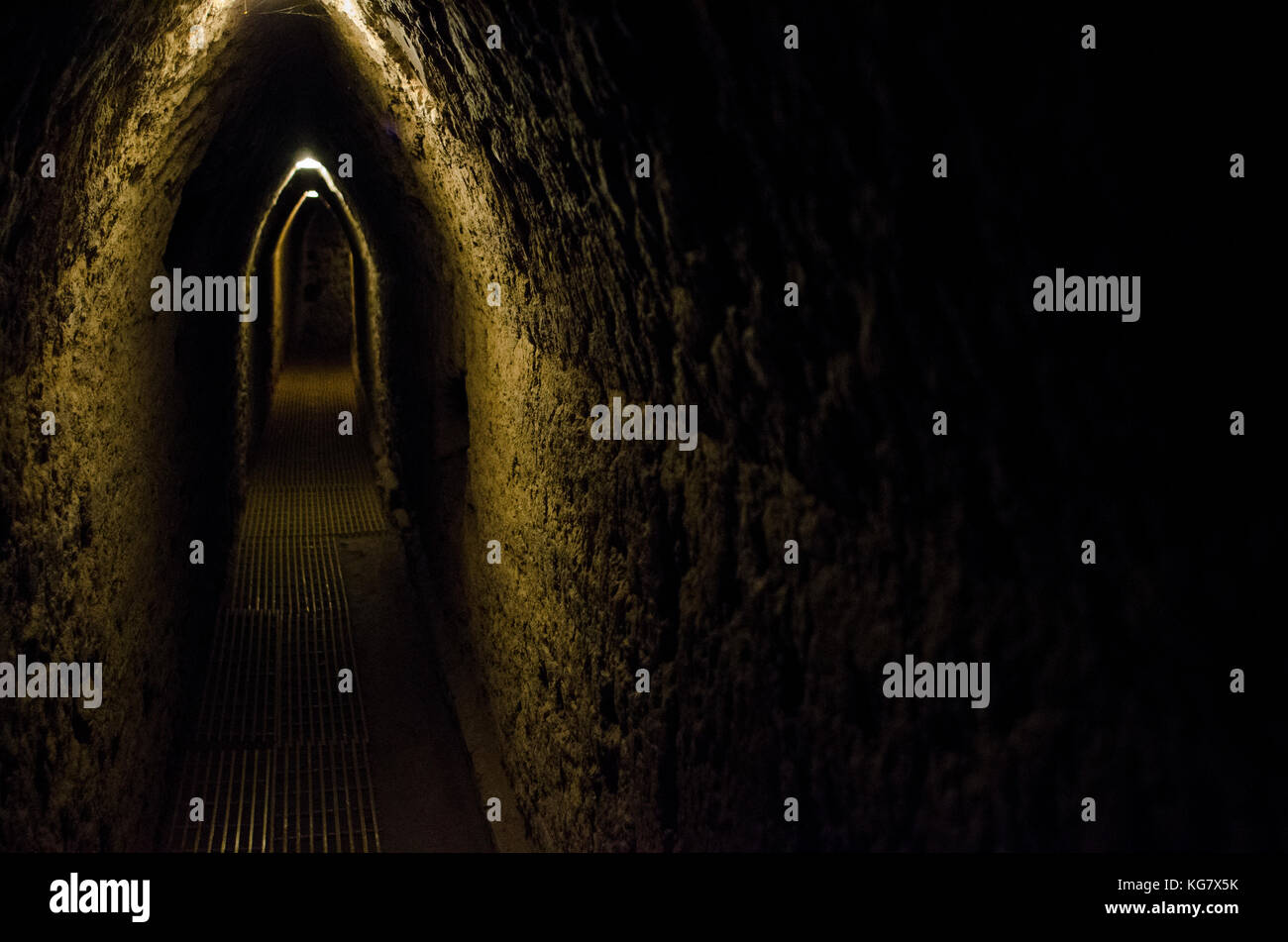 Intérieur de la Grande Pyramide de Cholula, également connu sous le nom de Tlachihualtépetl. Il a la plus grande base pyramidale du monde, 400m de chaque côté. Cholula, Banque D'Images