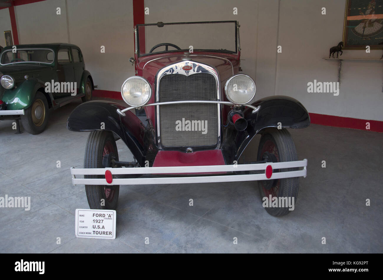 Ford A (année 1927), Coach Work - tourer, États-Unis. Auto World musée de la voiture d'époque, Ahmedabad, Gujarat, Inde Banque D'Images