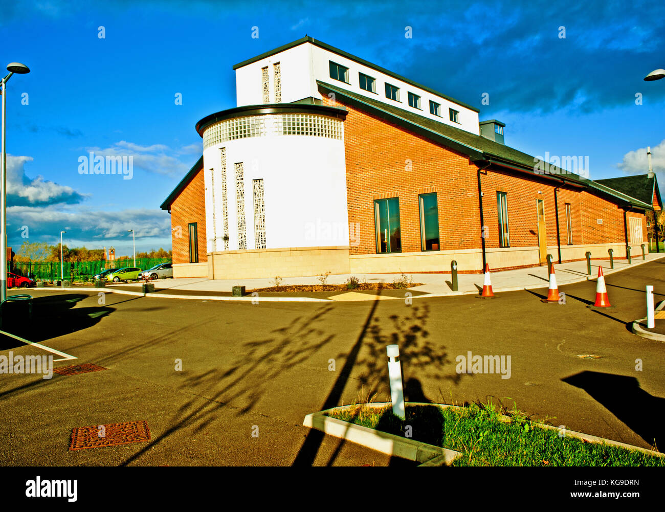 Sainte Thérèse de l'Église catholique, Lisieuxe Hall sobre, Ingleby Barwick, Thornaby on Tees Banque D'Images