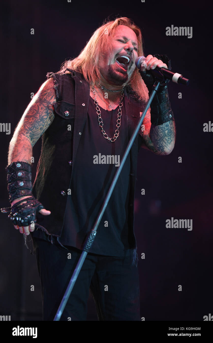 Miami, Floride, États-Unis. 04 novembre 2017. Vince Neil se produit au Magic City Casino le 4 novembre 2017 à Miami, en Floride. Crédit: Mpi04/Media Punch/Alay Live News Banque D'Images