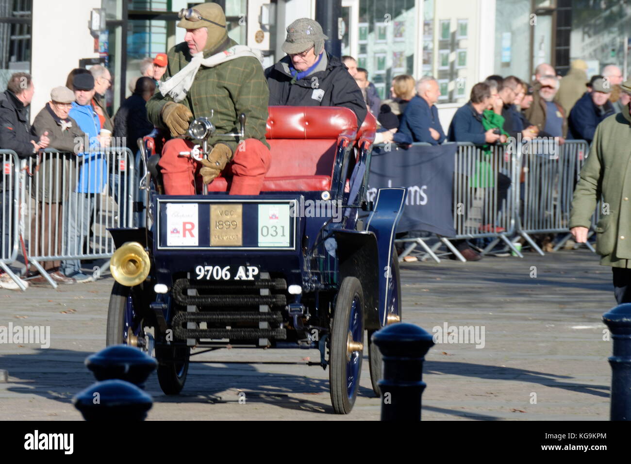 121e Londres à Brighton Veteran Car Run annuel - 1899 - Peugeot - 9706 AP Banque D'Images