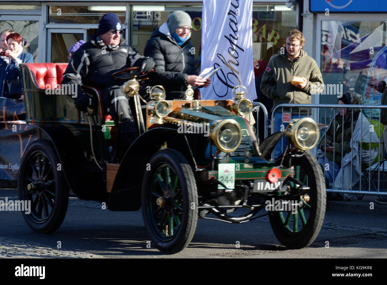 121e Londres à Brighton Veteran Car Run annuel - 1903 - Renault - 11 ALW Banque D'Images