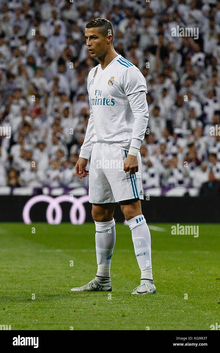 Cristiano Ronaldo dos Santos (7) joueur du Real Madrid. La Liga entre le Real Madrid vs UD Las Palmas au Santiago Bernabeu à Madrid, Espagne, le 5 novembre 2017 . Más Información Gtres Crédit : Comuniación sur ligne, S.L./Alamy Live News Banque D'Images