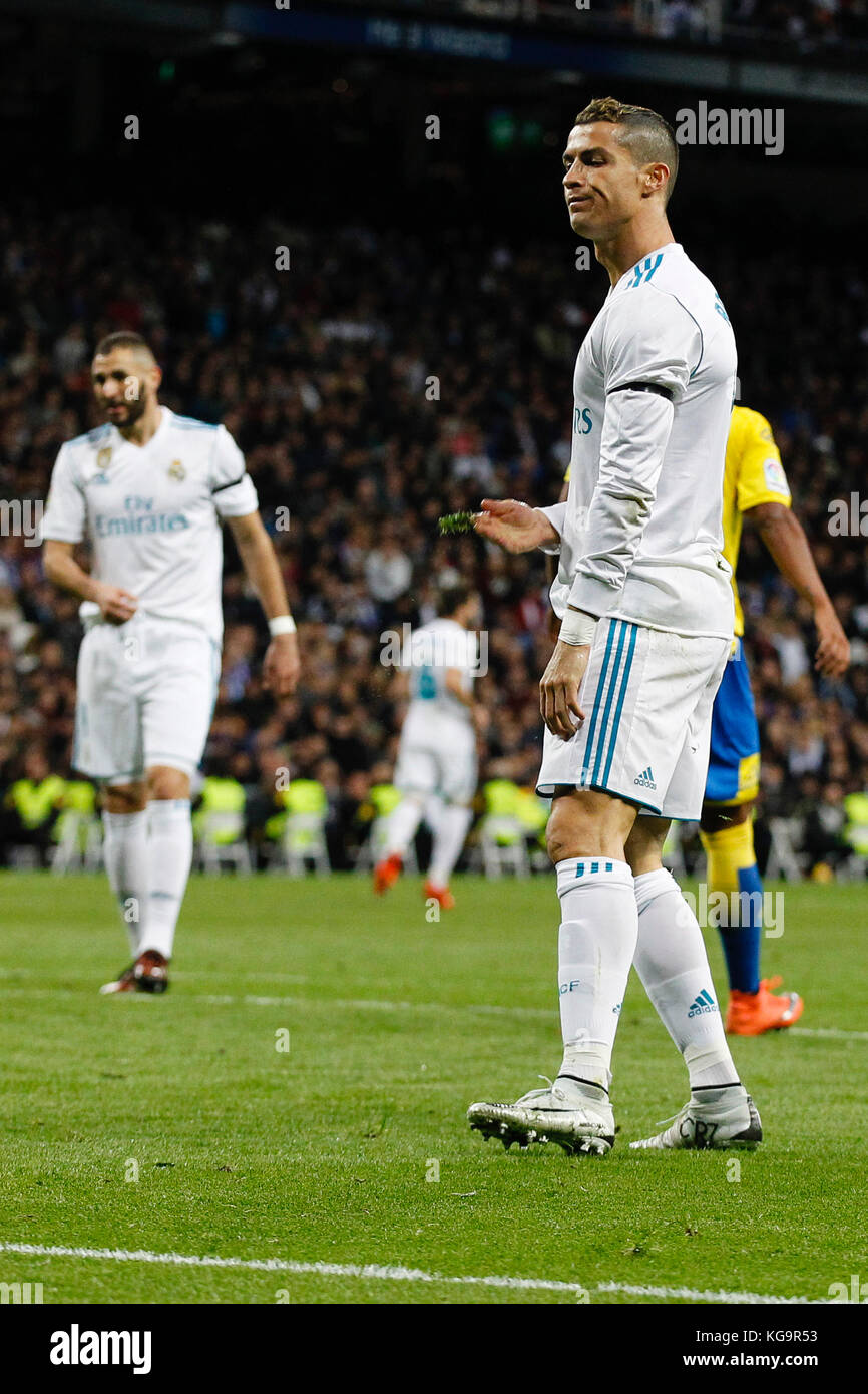 Cristiano Ronaldo dos Santos (7) joueur du Real Madrid. La Liga entre le Real Madrid vs UD Las Palmas au Santiago Bernabeu à Madrid, Espagne, le 5 novembre 2017 . Más Información Gtres Crédit : Comuniación sur ligne, S.L./Alamy Live News Banque D'Images