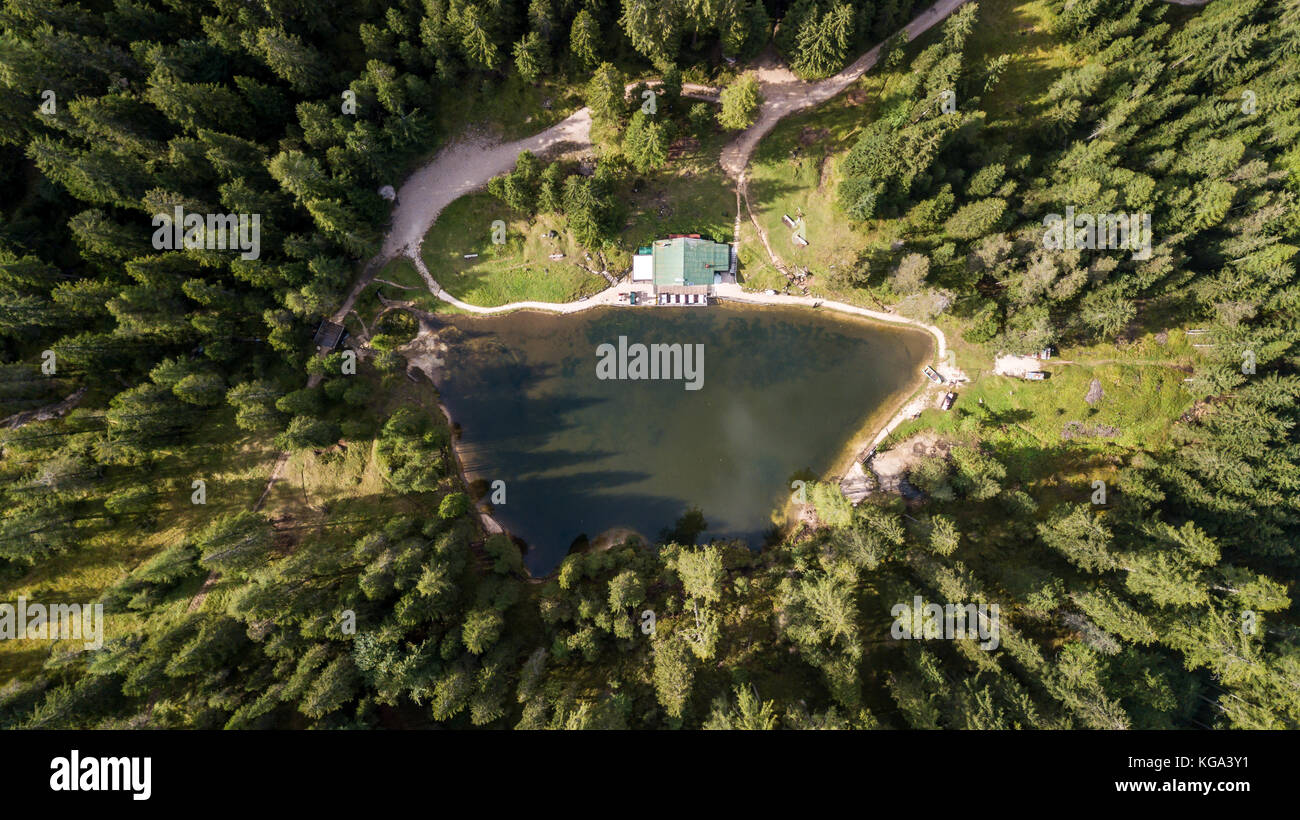 Ajal Lake. Cortina D'Ampezzo, Dolomites, Italie Banque D'Images