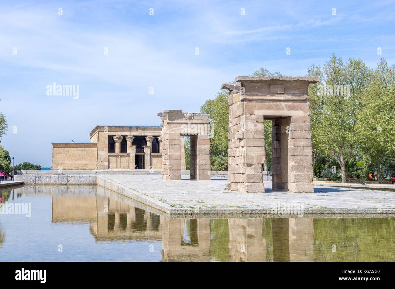 Le Temple de Debod est un ancien temple égyptien qui a été démantelé et reconstruit à Madrid, en Espagne. Le sanctuaire a été érigé à l'origine à 15 kilomètres Banque D'Images