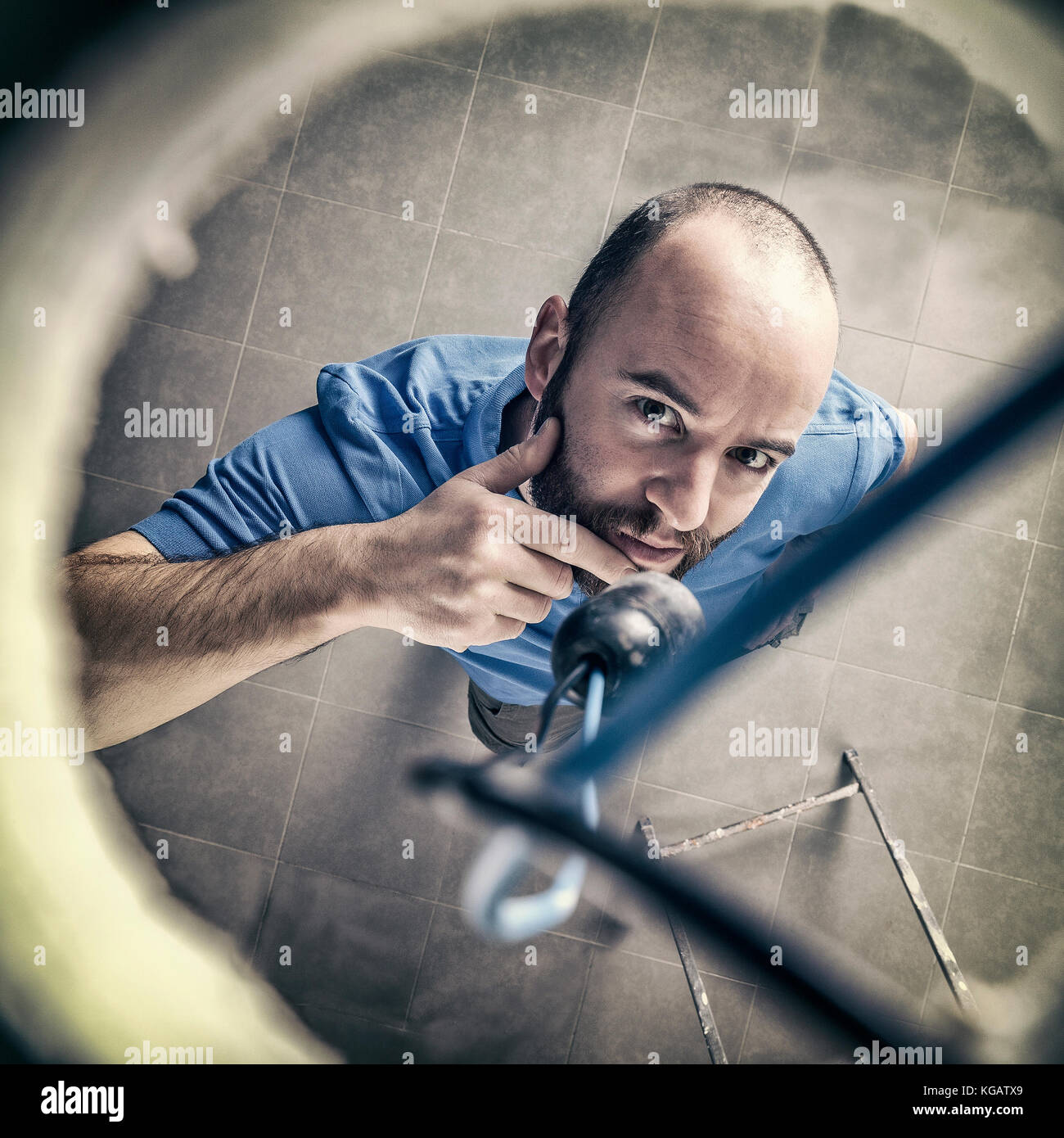 Portrait of caucasian electrician au travail Banque D'Images