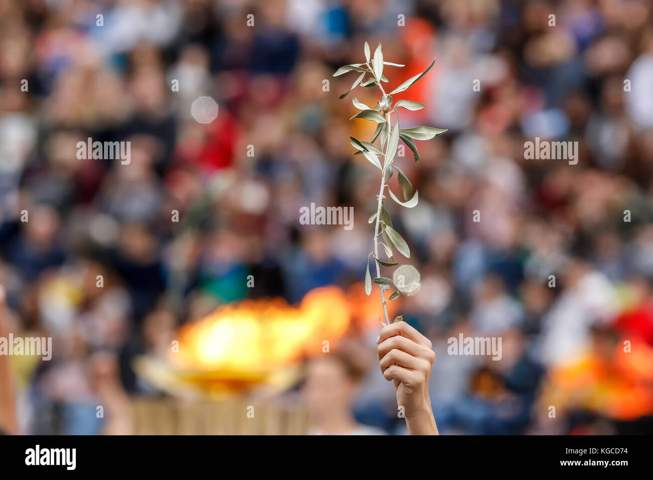 Athènes, Grèce - Oct 31,2017 : la flamme olympique a été remise aux organisateurs de la Pyeongchang (Corée du Sud), 9-25 février aux Jeux Olympiques d'hiver de 2018 la cérémonie. Banque D'Images