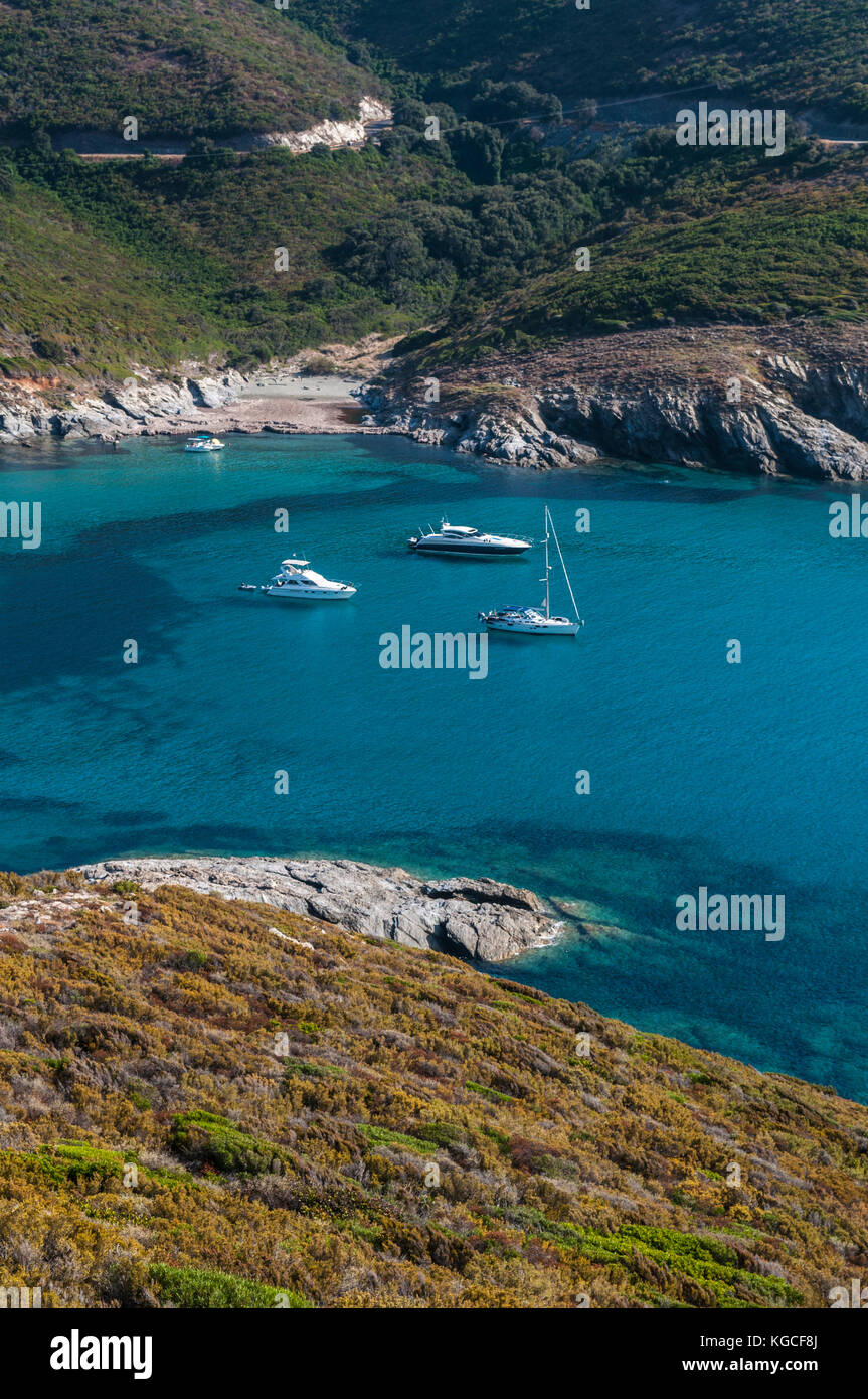 Corse Bateaux Dans Leau Cristalline De Lanse Daliso Ou