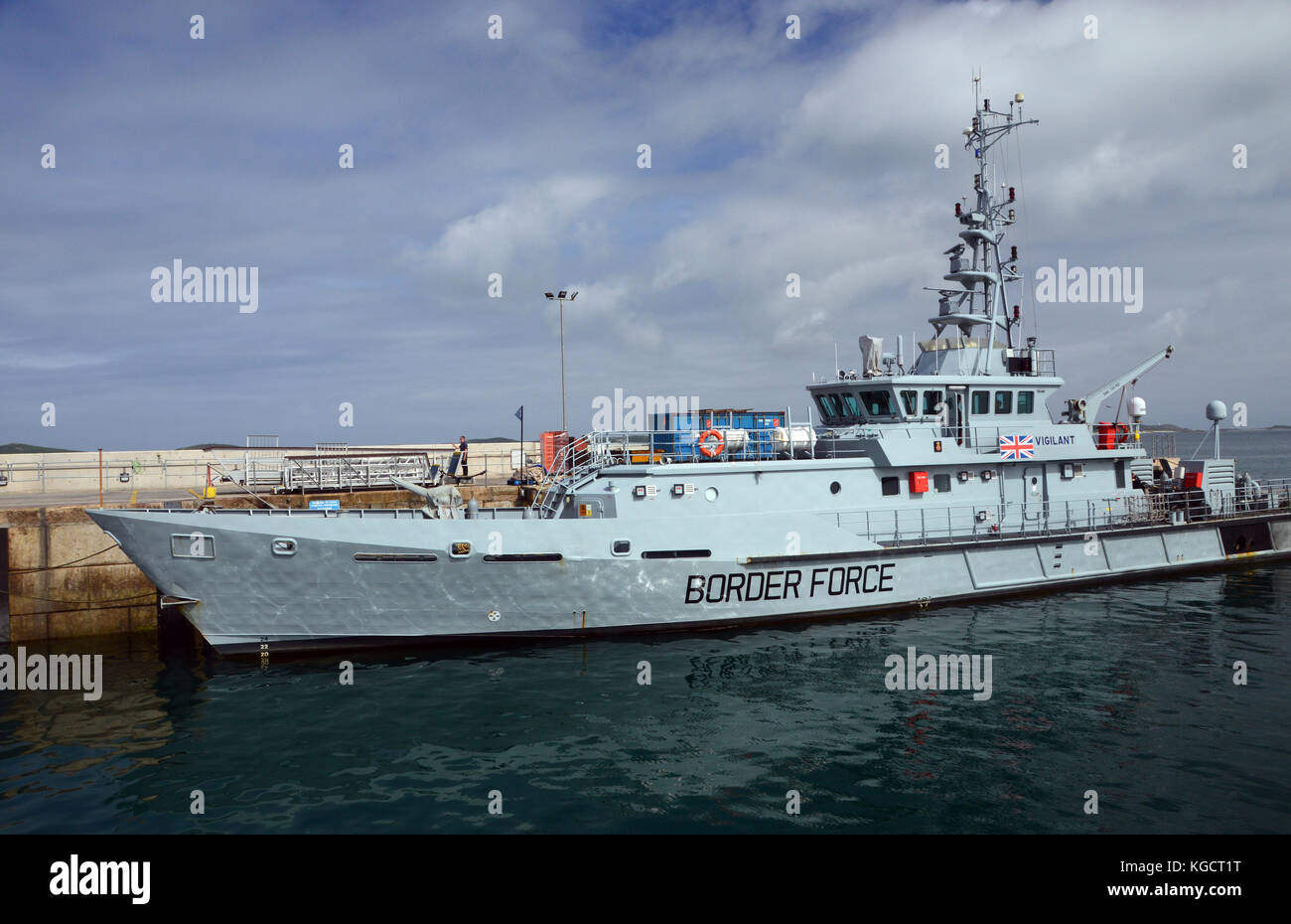 L'vigilants une frontière vigueur cutter amarrés sur le quai dans le port de la ville de Hugh sur l'île de St Marys dans les îles Scilly, Royaume-Uni. Banque D'Images