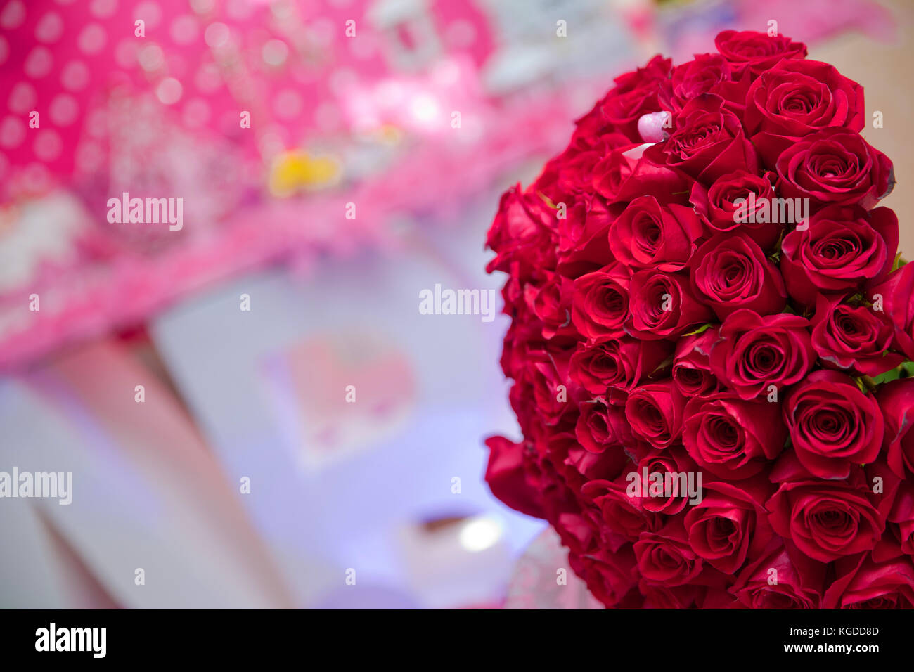 Bouquet de fleur de mariage roses rouges pour la vie Banque D'Images