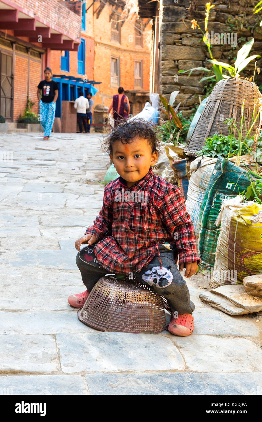 Garçon népalais, Bandipur, Tanahun district, Népal Banque D'Images