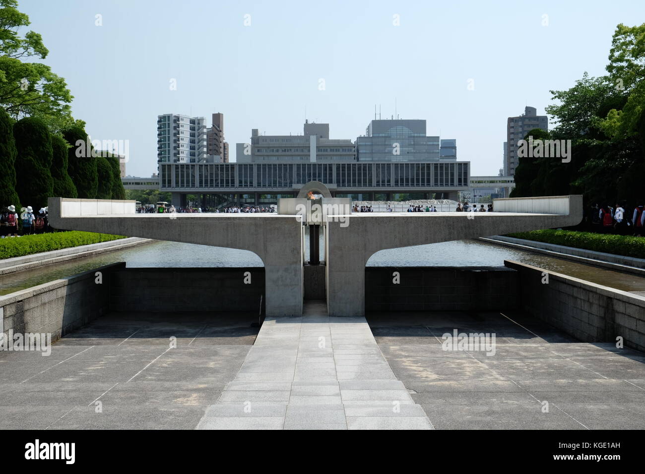 La flamme de la paix à Hiroshima, Japon, est un monument dédié aux victimes de la bombe atomique. il a gravé de façon continue depuis 1964. Banque D'Images