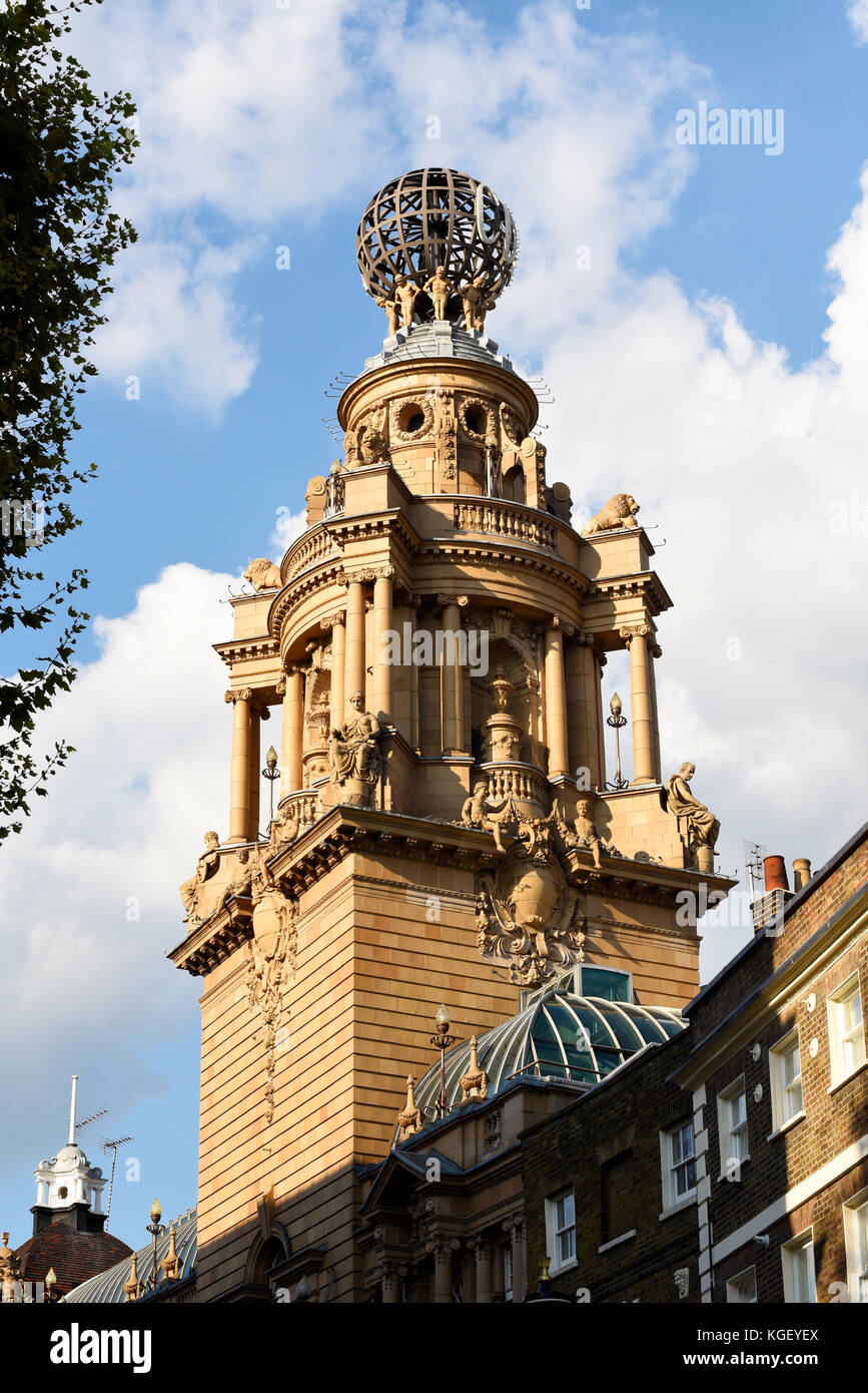 London Coliseum (aussi connu sous le nom de Coliseum Theatre) est un théâtre à St Martin's Lane, Westminster, construit comme l'un des quartiers les plus grands. Monde top Banque D'Images
