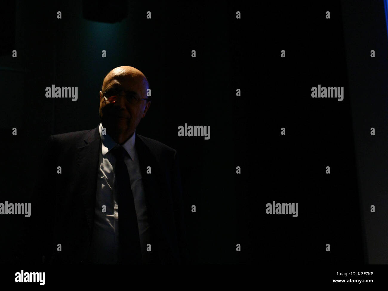 São PAULO, SP - 07.11.2017 : HENRIQUE MEIRELLES IX CONGRESSO TMA BRASIL - le ministre des Finances, Henrique Meirelles, participe à ce mardi (07), IX Congrès TMA Brésil, et parle des perspectives économiques et politiques du Brésil. L'événement a lieu à l'Hôtel Renaissance dans le quartier de Bela Vista. (Photo : Aloisio Mauricio/Fotoarena) Banque D'Images