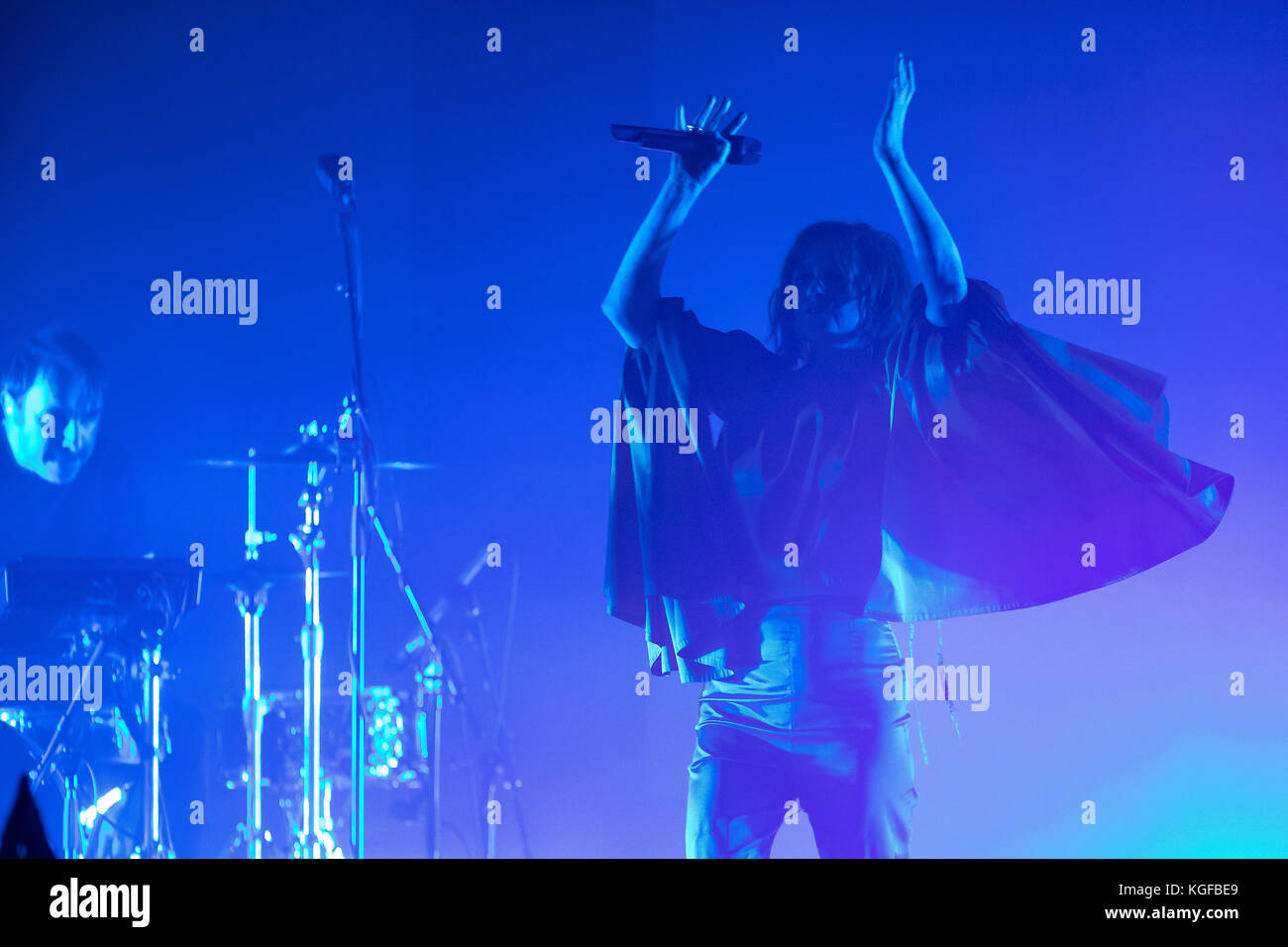 Brighton, Royaume-Uni. 7 novembre 2017. Goldfrapp, Alison Goldfrapp jouant au Brighton Dome, en Angleterre. Crédit : Jason Richardson/Alamy Live News Banque D'Images