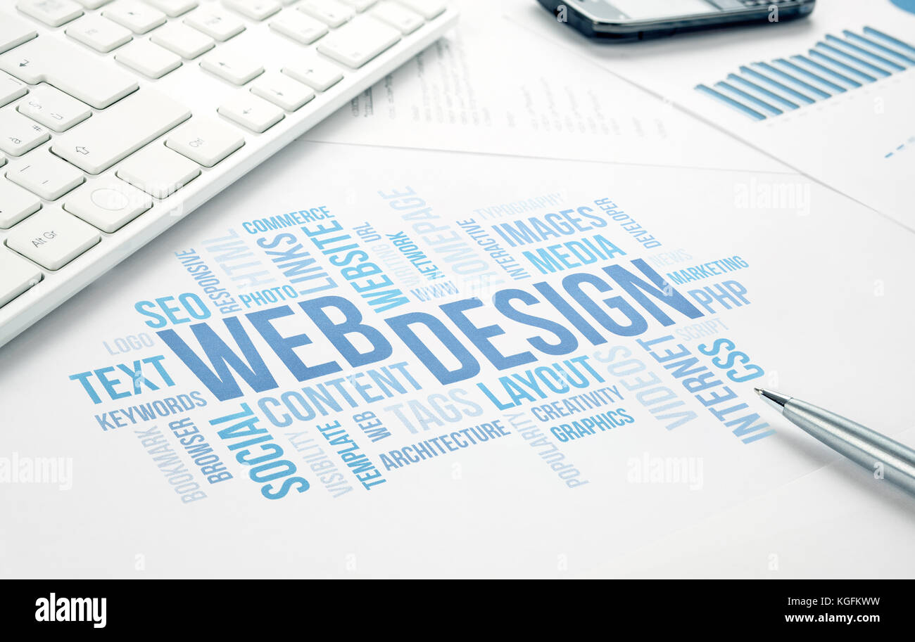 Web design concept commercial word cloud print document, clavier, stylo et un smartphone, clavier, stylo et smartphone. libre. Banque D'Images