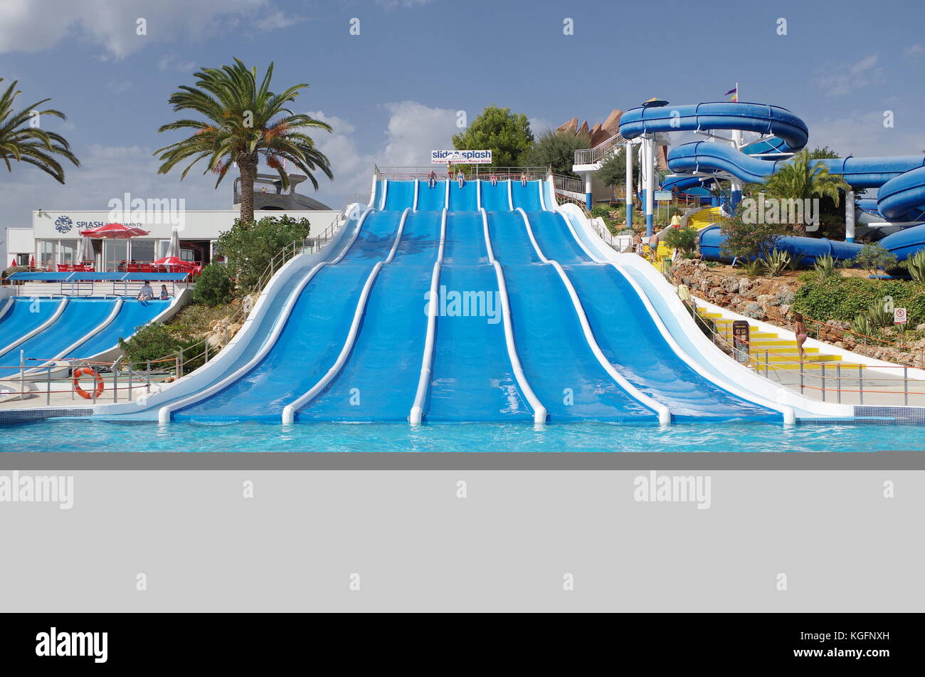 Slide and Splash Water Park à Lagoa, Algarve, Portugal Banque D'Images