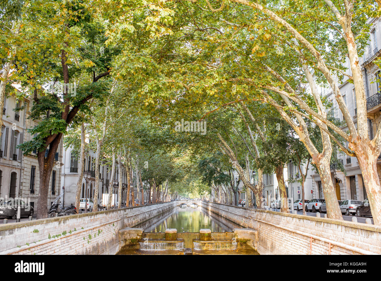La ville de Nîmes dans le sud de la france Banque D'Images