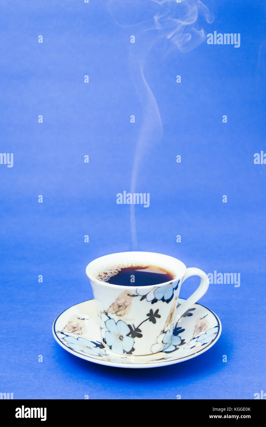 Mug of steaming coffee Banque de photographies et d'images à haute  résolution - Alamy