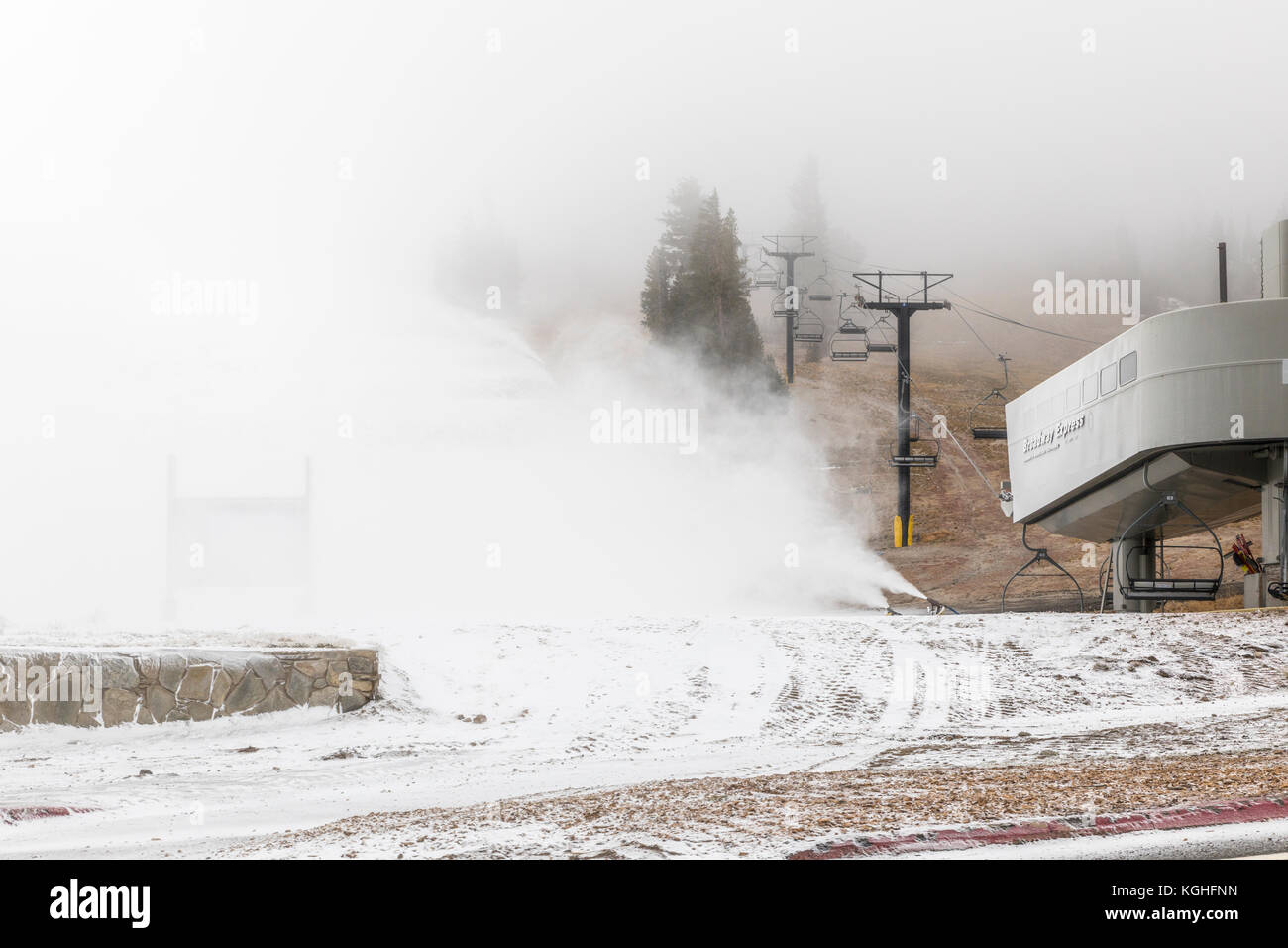 Mammoth Mountain Ski Area dans la partie Est de la Sierra Nevada de Californie USA Banque D'Images