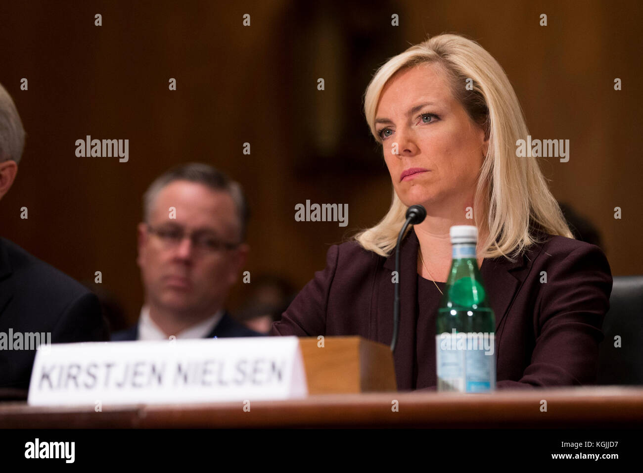 Washington DC, États-Unis. 8 novembre 2017. Kirstjen Nielsen lors de son audition de confirmation devant la Commission du Sénat américain sur la sécurité intérieure et les affaires gouvernementales à Capitol Hill à Washington le 8 novembre 2017. Crédit: Alex Edelman/CNP /MediaPunch crédit: MediaPunch Inc/Alay Live News Banque D'Images