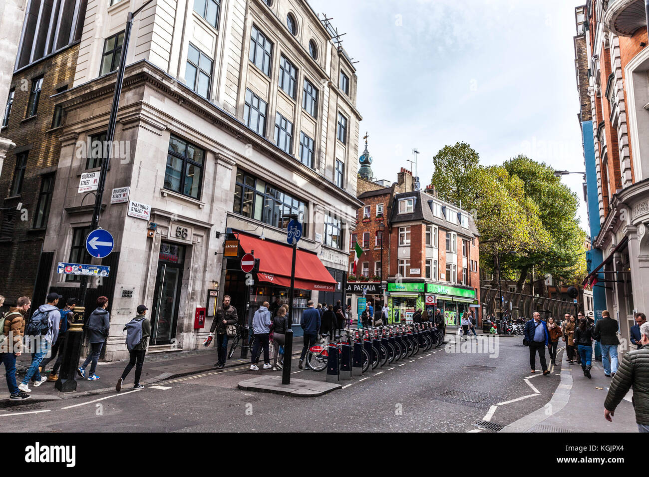 Wardour Street, Soho, London, England, UK. Banque D'Images