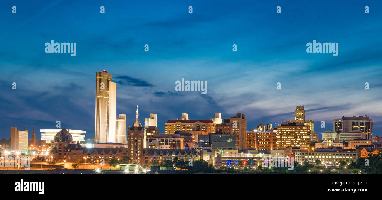 Albany, New York skyline nuit Banque D'Images