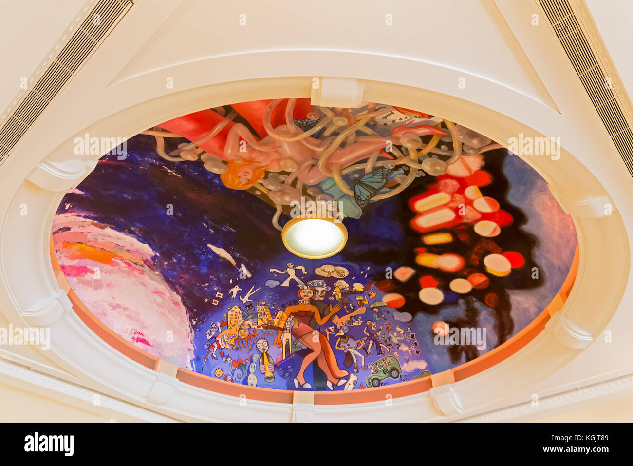 Intérieur du célèbre restaurant La Coupole, Paris - Montparnasse, France. Banque D'Images