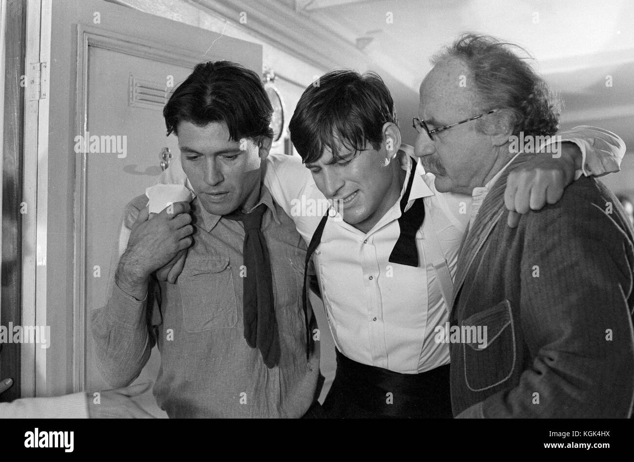 Mort sur le Nil (1978) , Simon MacCorkindale , Jack Warden Date : 1978 Banque D'Images