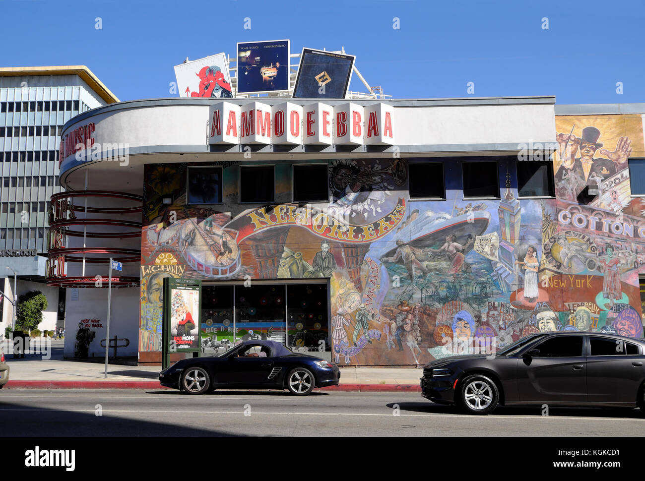 Peinture murale sur le mur de l'Amoeba Music records magasin de disques sur Sunset Boulevard à la Los Angeles, California USA KATHY DEWITT Banque D'Images
