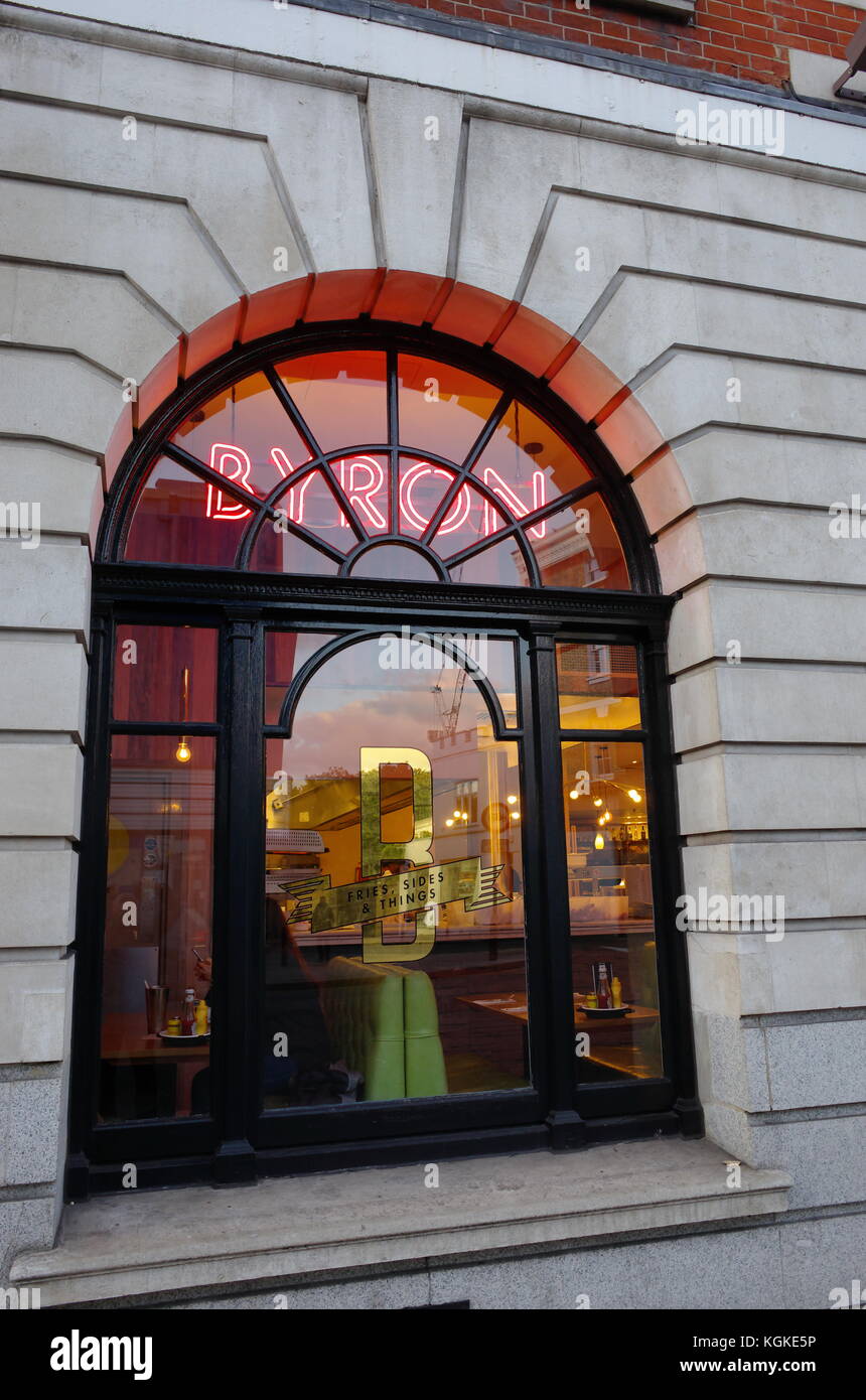 Restaurant hamburger BYRON sur Kings Road, Londres, Angleterre Banque D'Images