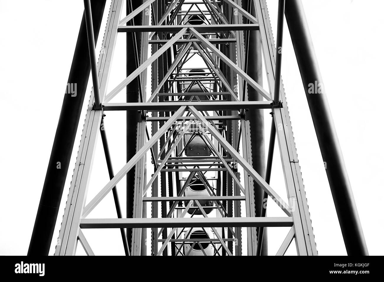 Grande roue à l'intérieur, noir et blanc, isolé Banque D'Images
