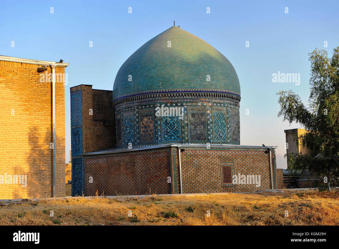Samarkand : Dôme de Shah i zinda mausoleum Banque D'Images