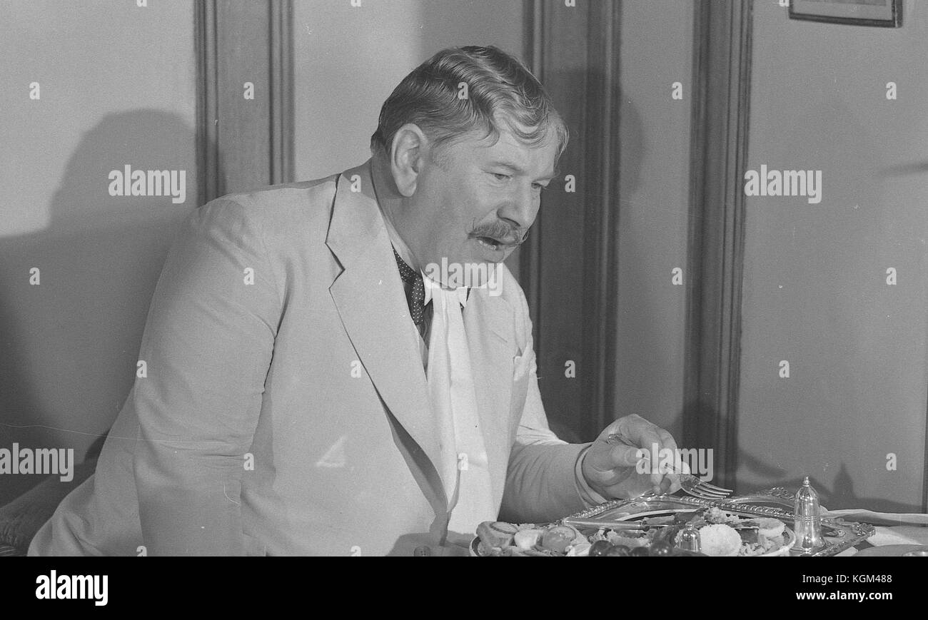 Mort Sur Le Nil 1978 Peter Ustinov Banque d'image et photos - Alamy