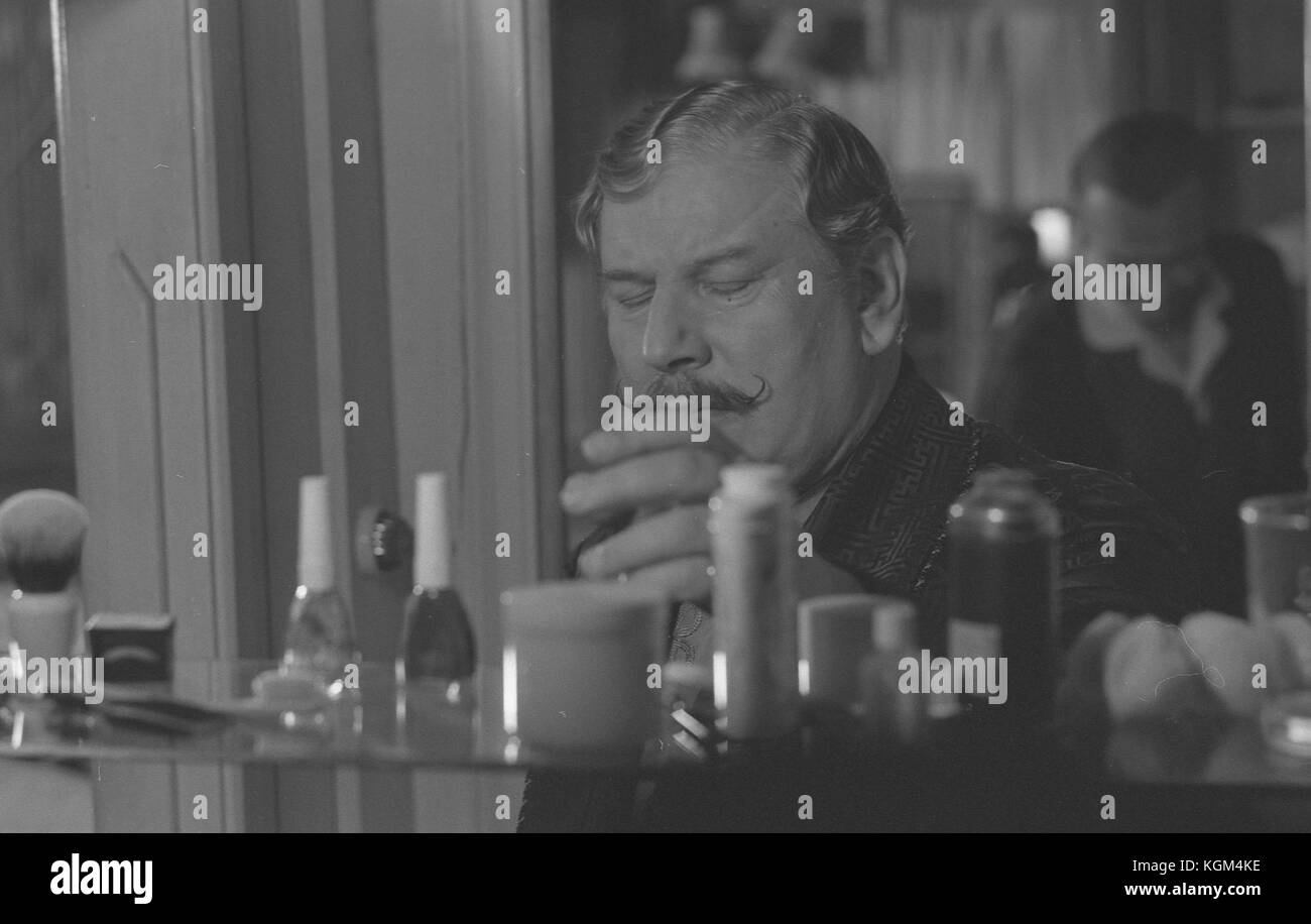 Mort Sur Le Nil 1978 Peter Ustinov Banque d'image et photos - Alamy