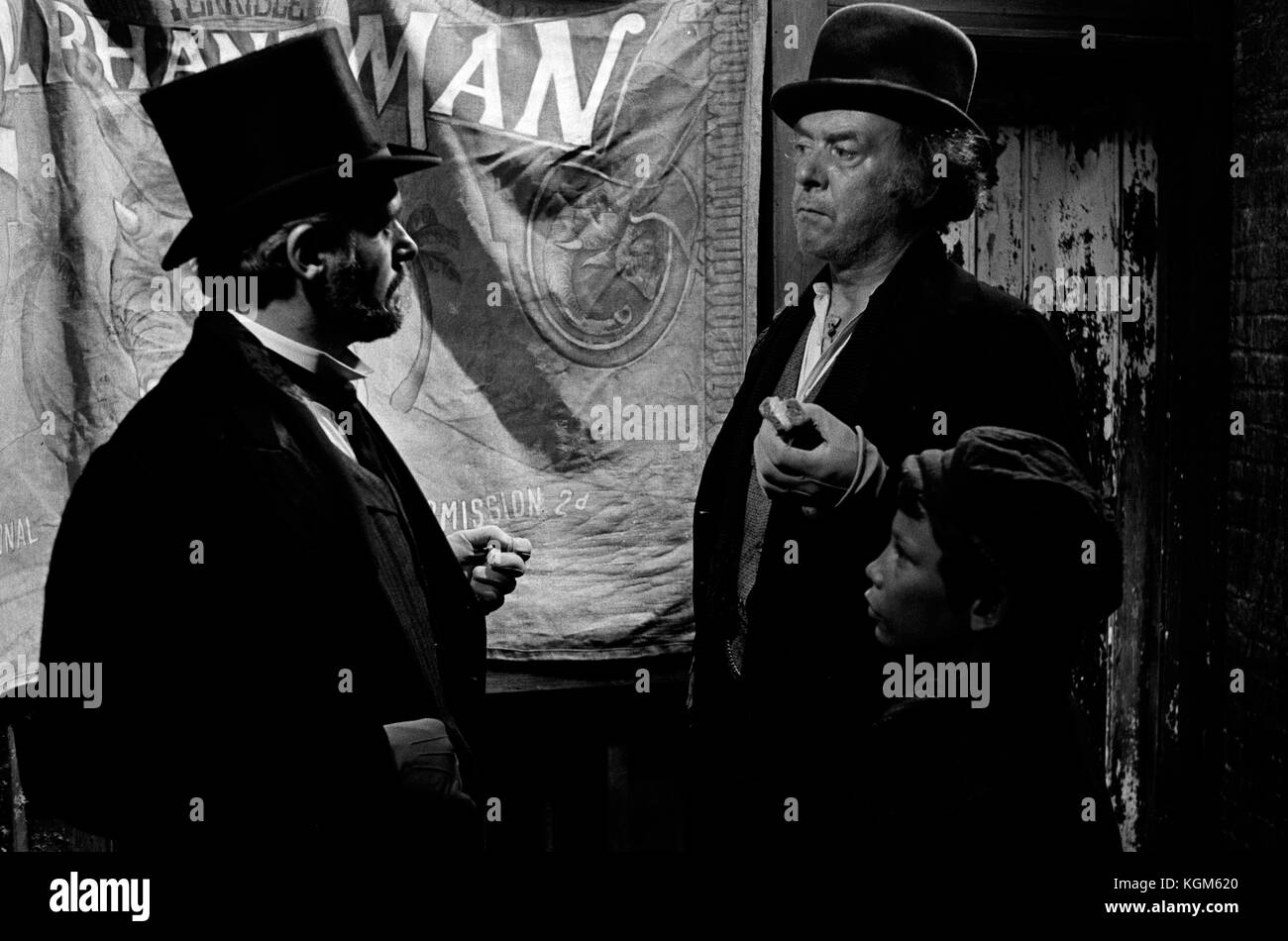 L'Elephant Man (1980) , Anthony Hopkins , Freddie Jones Date : 1980 Banque D'Images