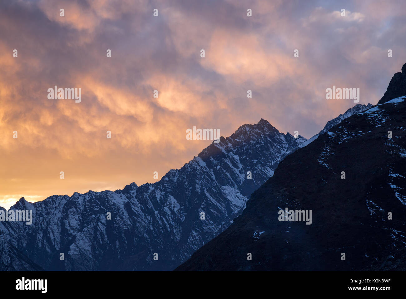 Coucher du soleil à langtang, Népal Banque D'Images