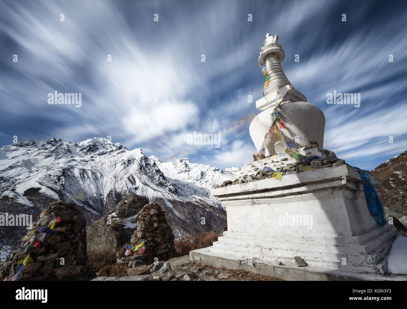 Stupa dans la vallée de Langtang, au Népal Banque D'Images