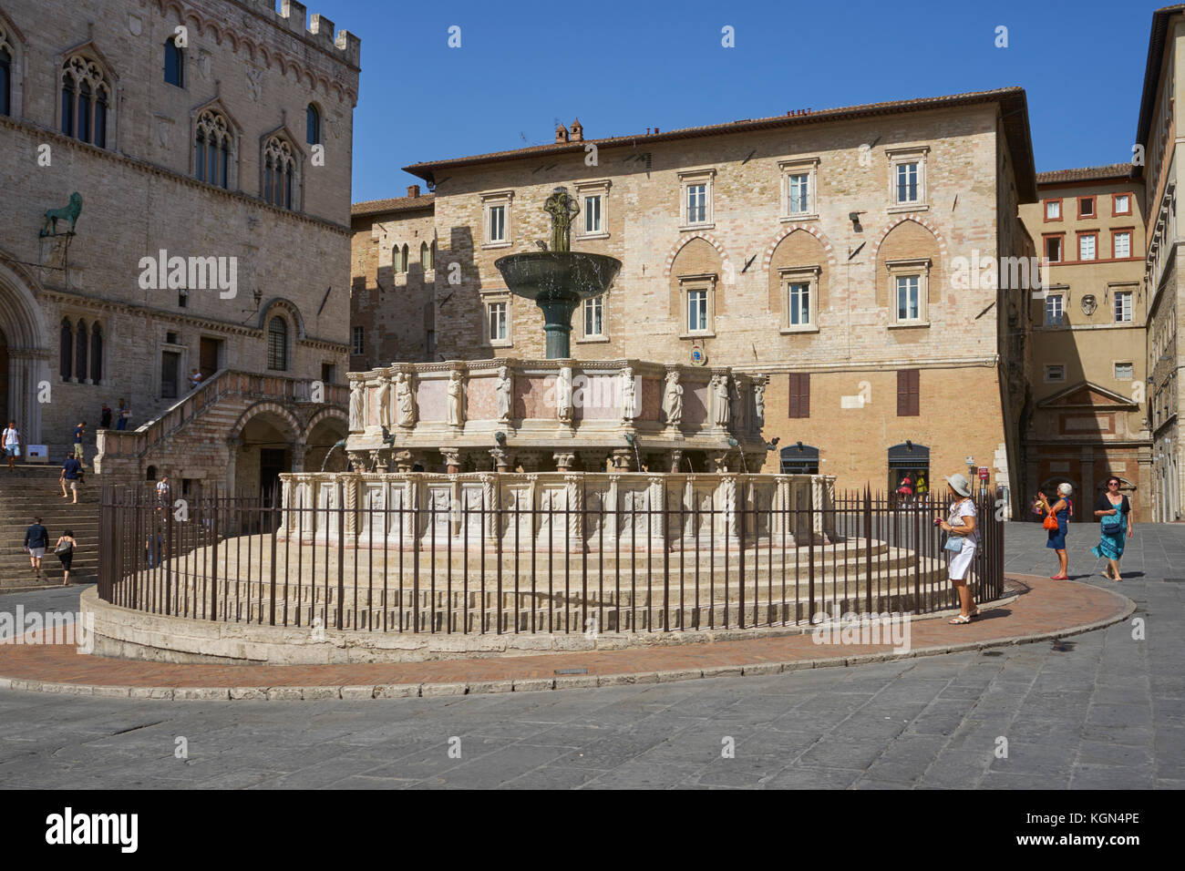 La Fontana Maggiore, la piazza IV Novembre, Pérouse, Ombrie, Italie Banque D'Images