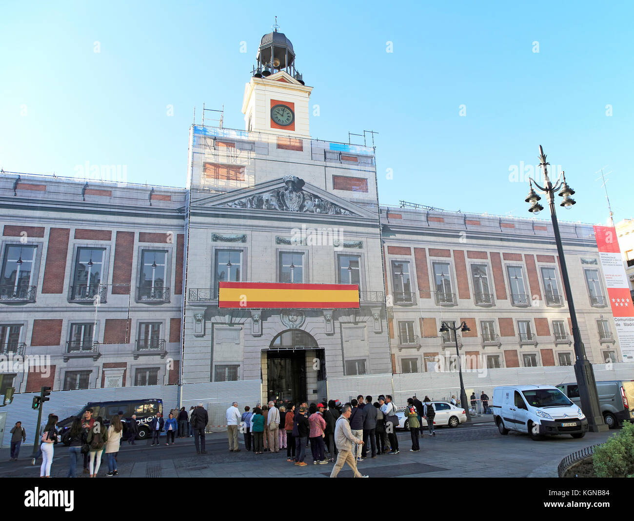 Bâtiment de l'architecture de contrôle d'enveloppement de reconstruction, Real Casa de Correos, la Plaza de la Puerta del Sol, Madrid, Espagne Banque D'Images