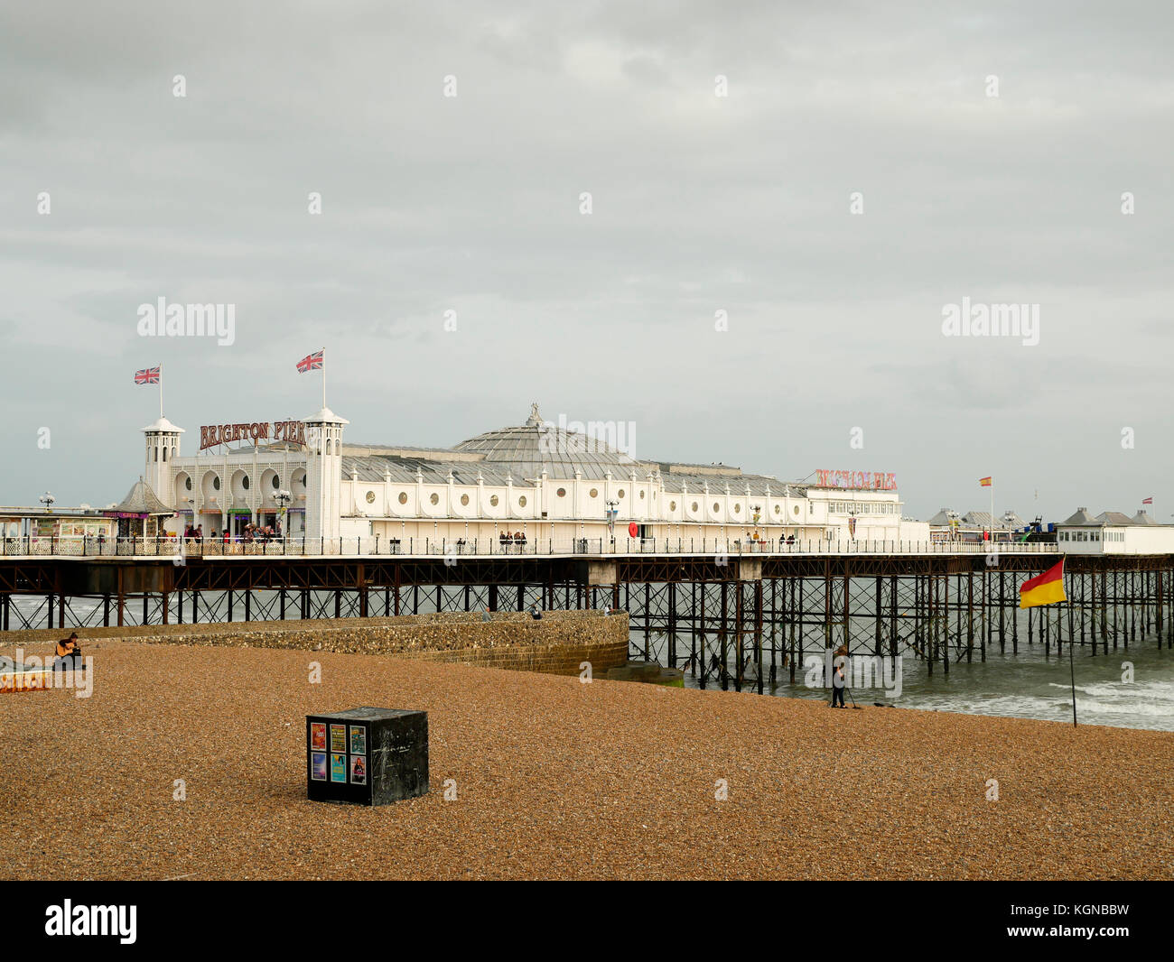 Le Brighton Pier et Marine Palace Angleterre Banque D'Images