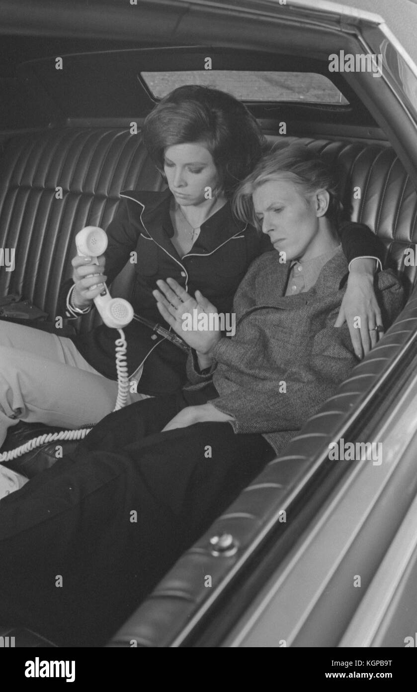L'homme qui est tombé à terre (1976) , David Bowie , Candy Clark Photo