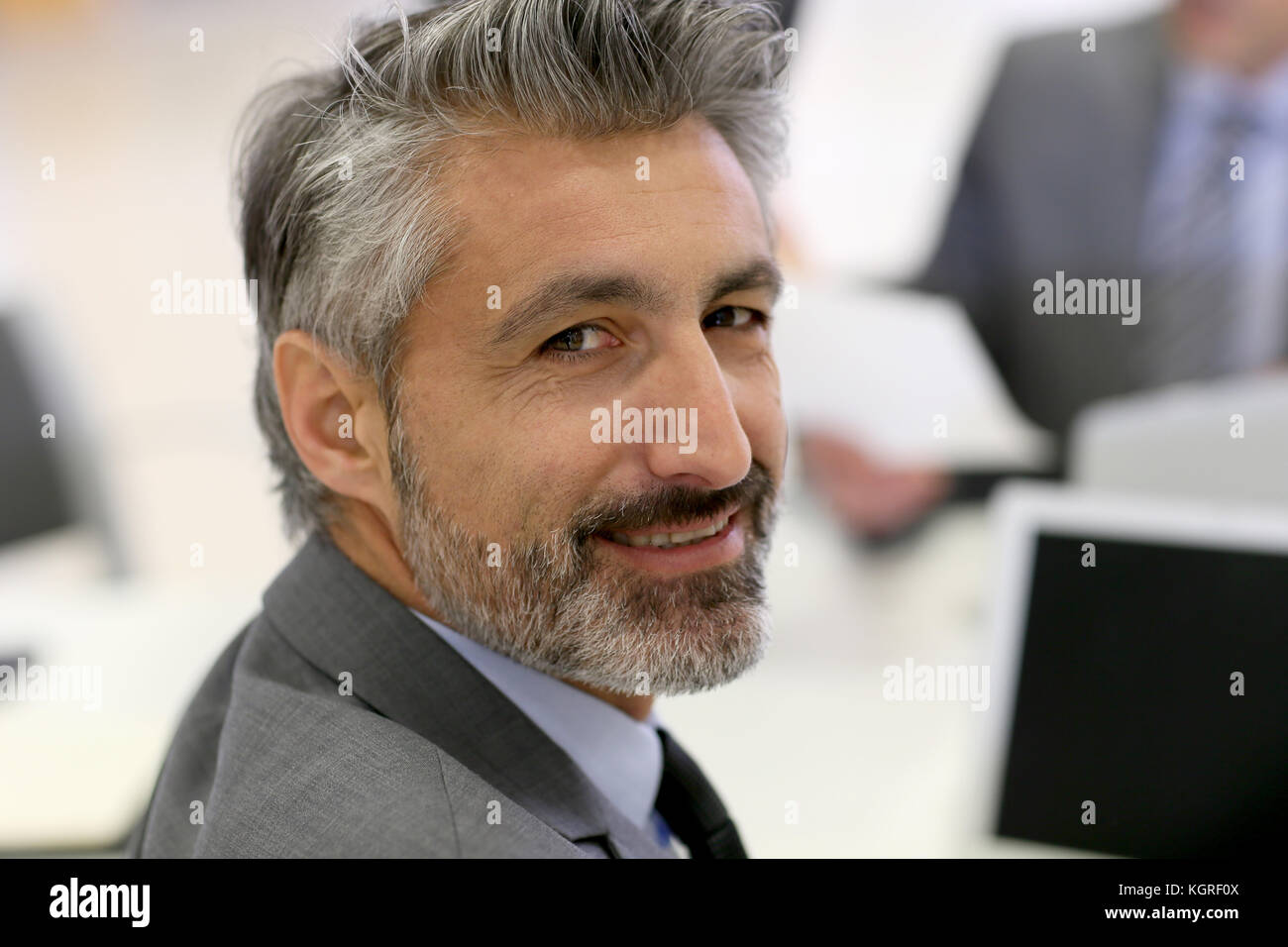Portrait of mature businessman avec des cheveux gris Banque D'Images