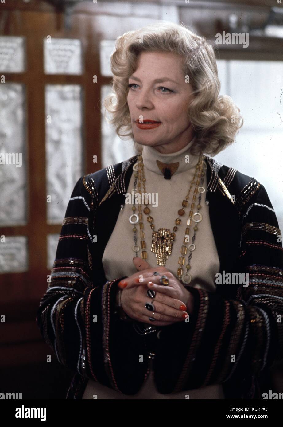 Crime De L Orient Express 1974 Le meurtre de l'Orient Express (1974) , Lauren Bacall Date : 1974 Photo  Stock - Alamy